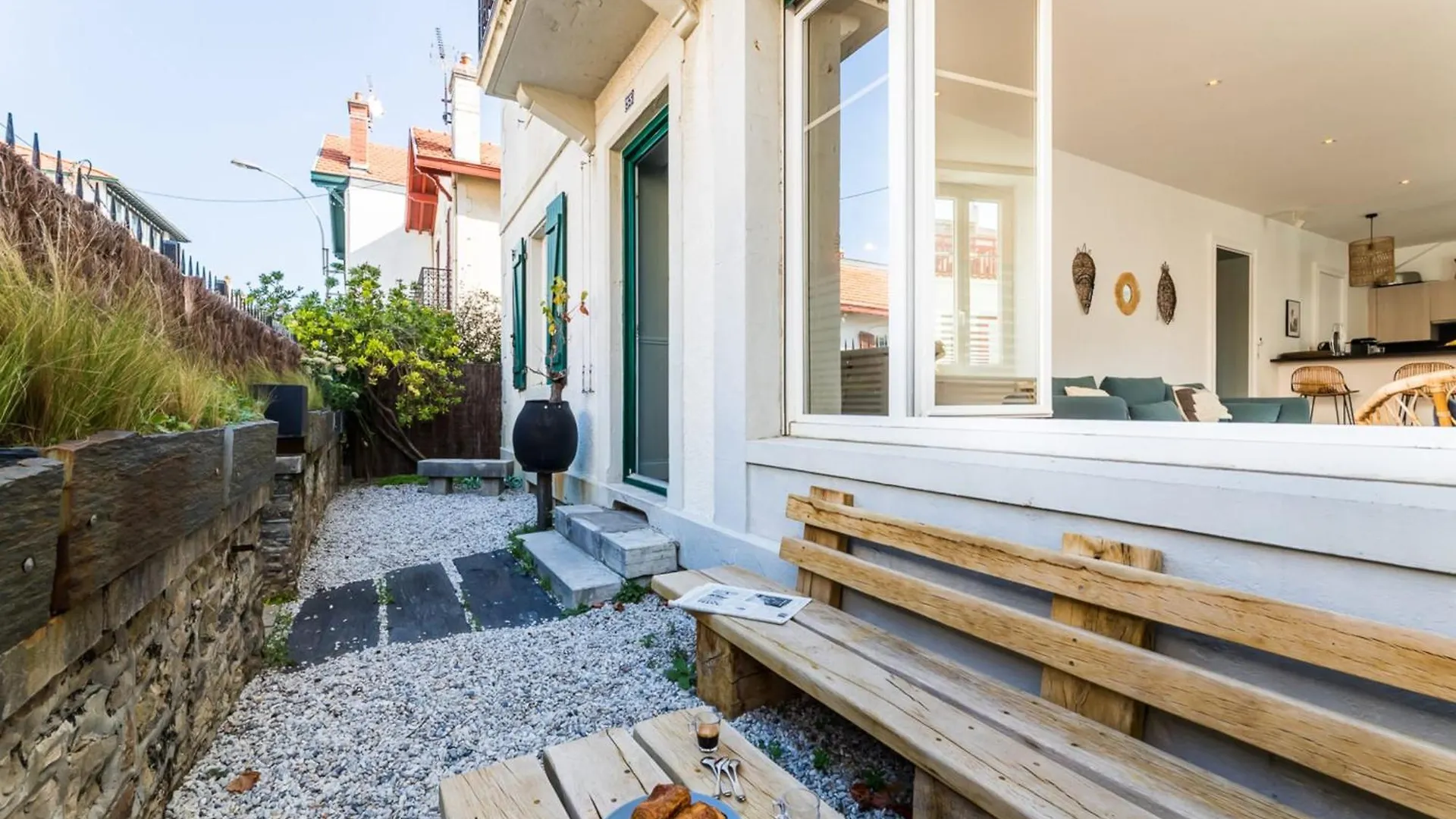 Aloe Keyweek Architect Apartment With Terrace And Garage Biarritz