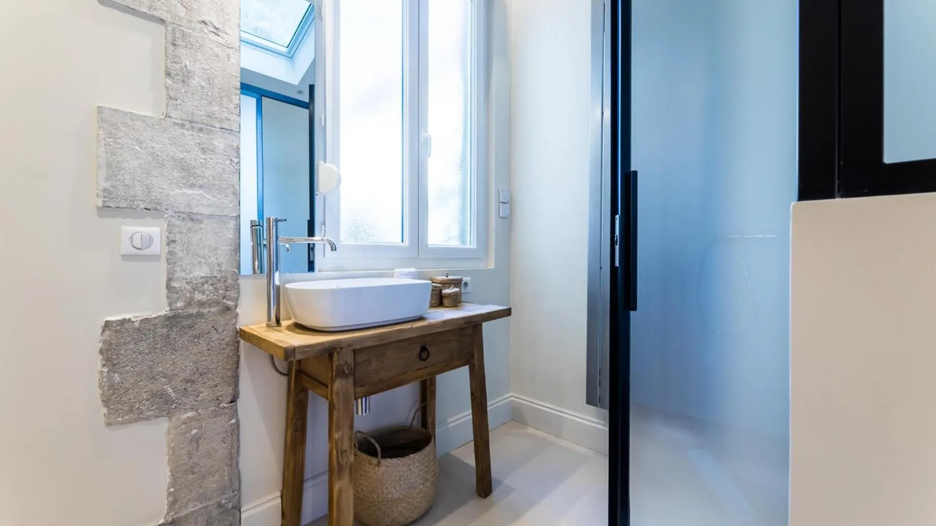 Aloe Keyweek Architect Apartment With Terrace And Garage Biarritz