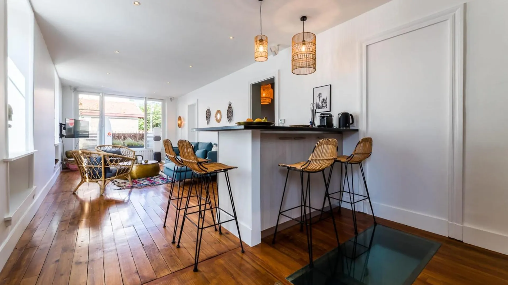 Aloe Keyweek Architect Apartment With Terrace And Garage Biarritz