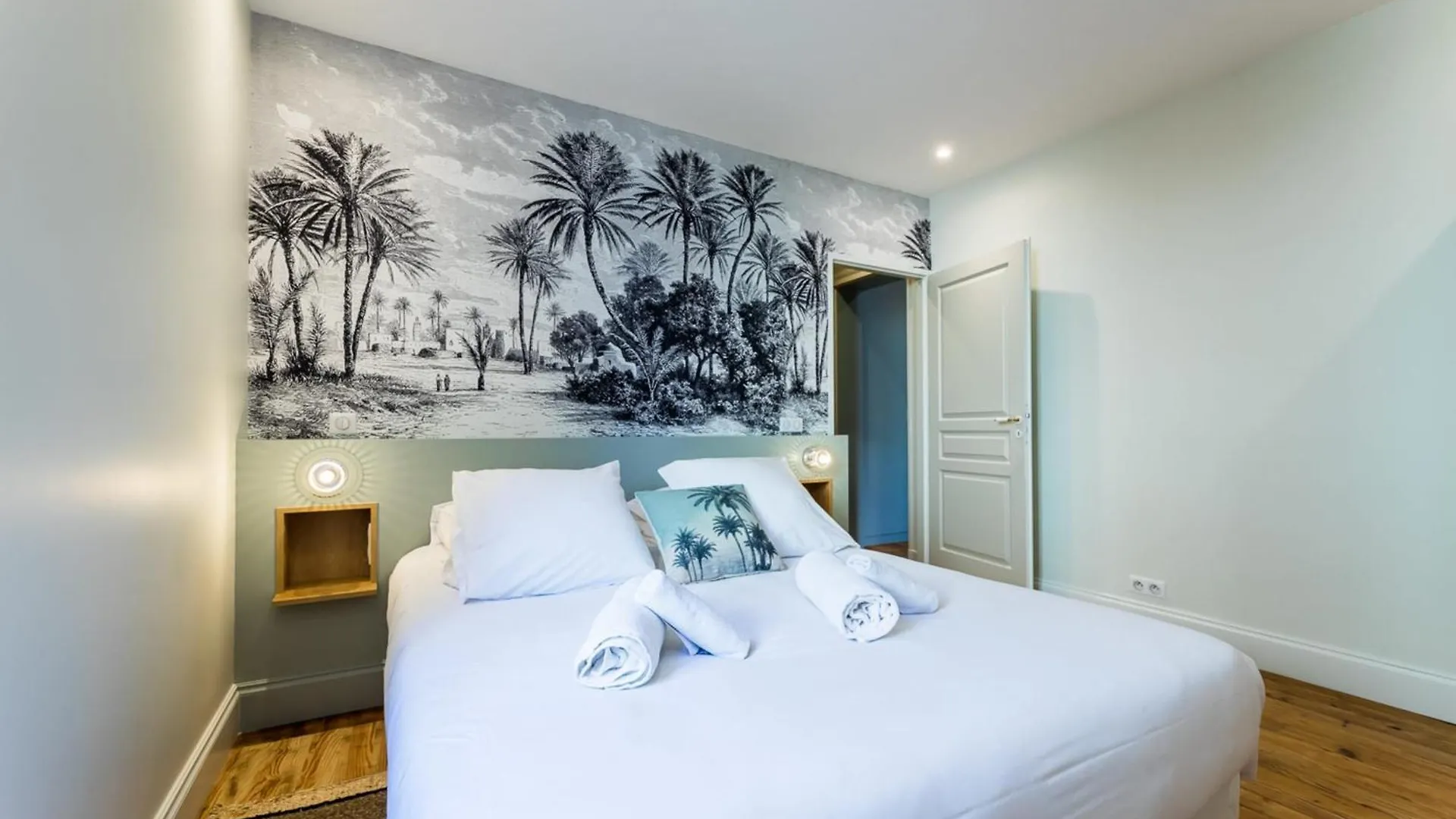 Aloe Keyweek Architect Apartment With Terrace And Garage Biarritz